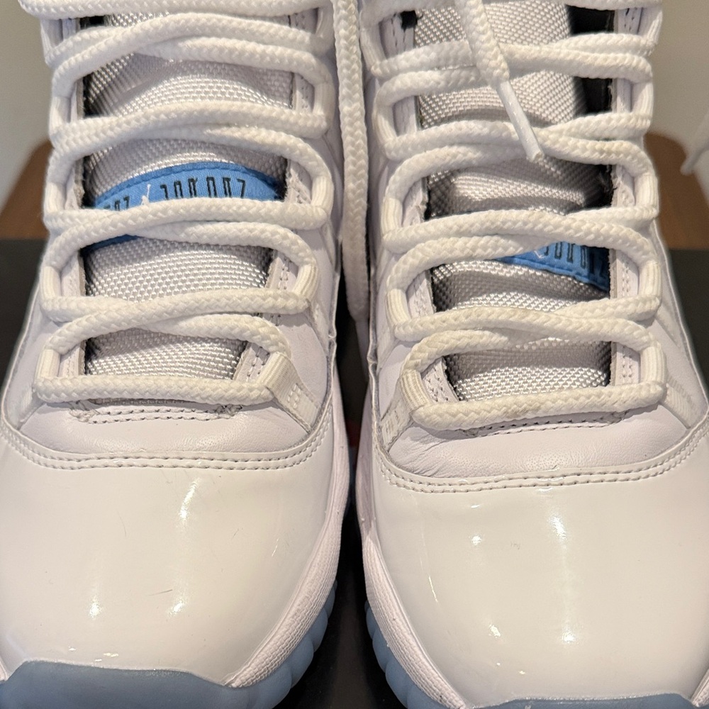 Air Jordan 11 Retro Legend Blue - Picture 4 of 8